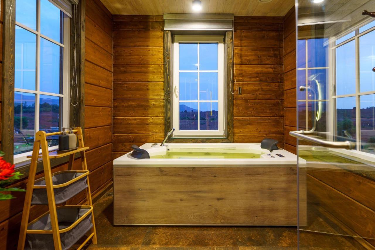 Ama Stays & Trails Chalet 1228 - Kusur, Kamshet Lonavala Extérieur photo